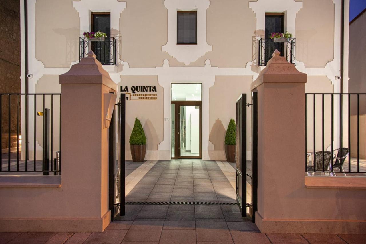 Apartamentos La Quinta Burgo Εξωτερικό φωτογραφία